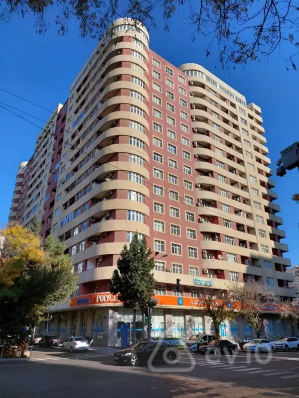 Kirayə verilir 2 otaqlı yeni tikili 100 m²