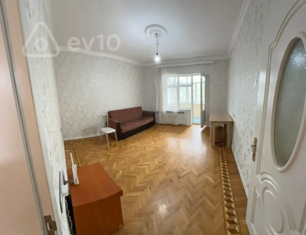 Satılır 2 otaqlı yeni tikili 60 m²