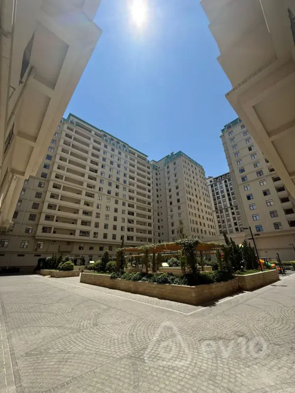 Satılır 4 otaqlı yeni tikili 144 m²