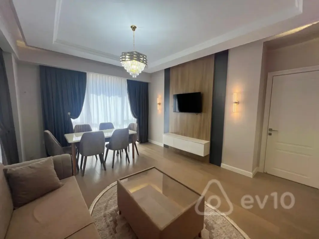 Kirayə verilir 3 otaqlı yeni tikili 95 m²