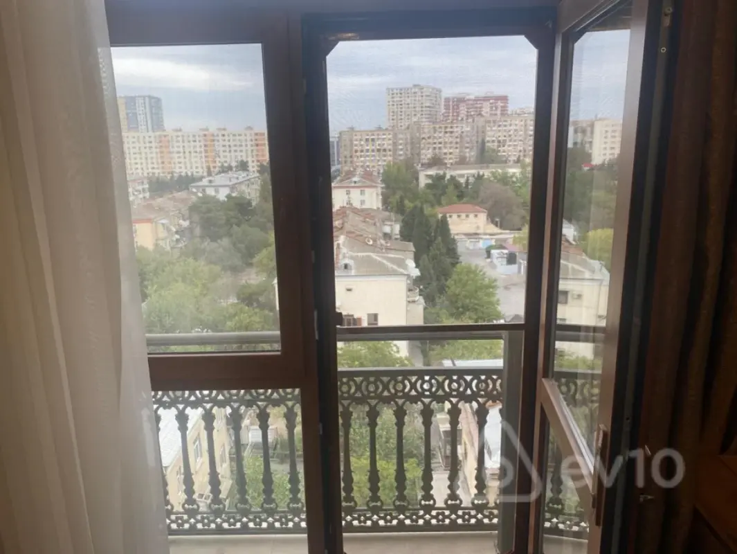 Kirayə verilir 2 otaqlı yeni tikili 76 m²