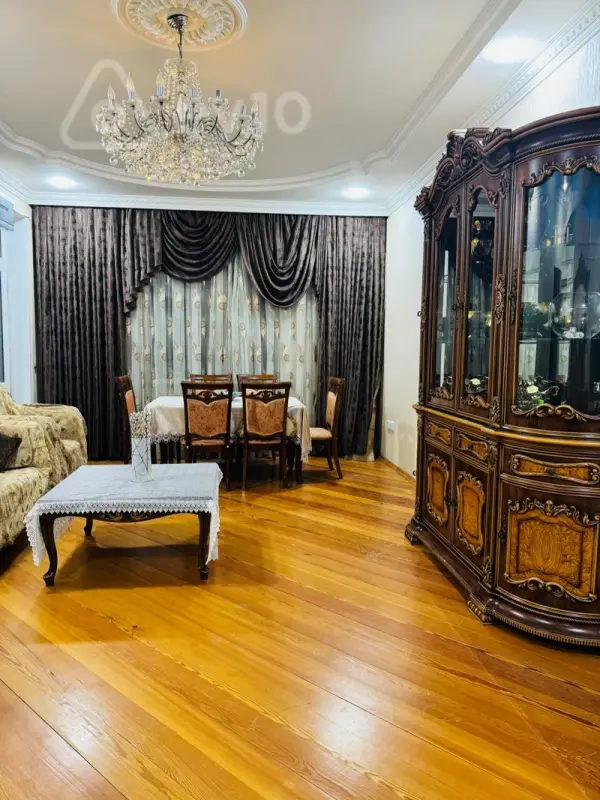Kirayə verilir 2 otaqlı yeni tikili 80 m²