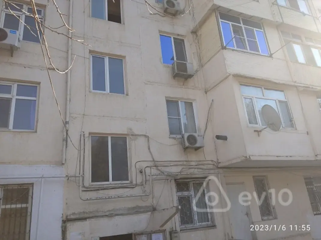 Satılır 2 otaqlı köhnə tikili 45 m²