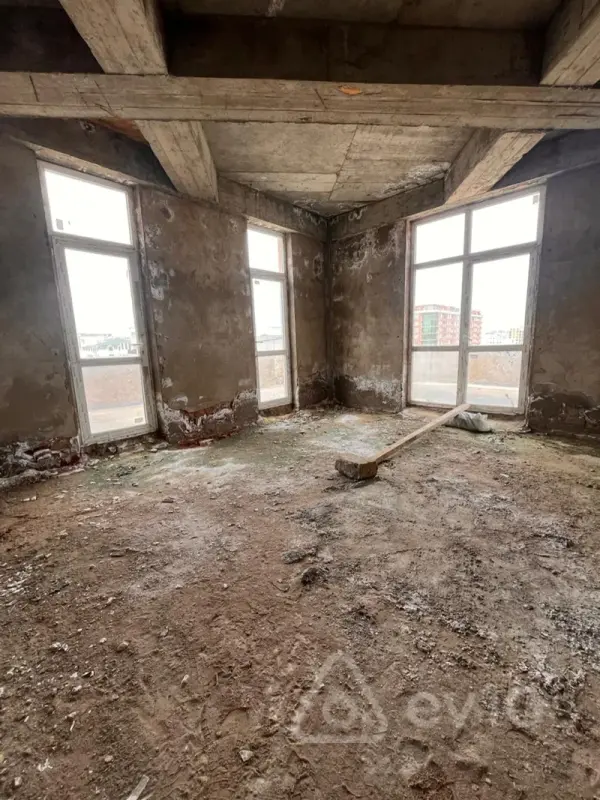 Satılır 5 otaqlı yeni tikili 260 m²