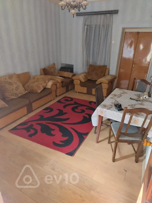Kirayə verilir 2 otaqlı həyət evi 50 m²