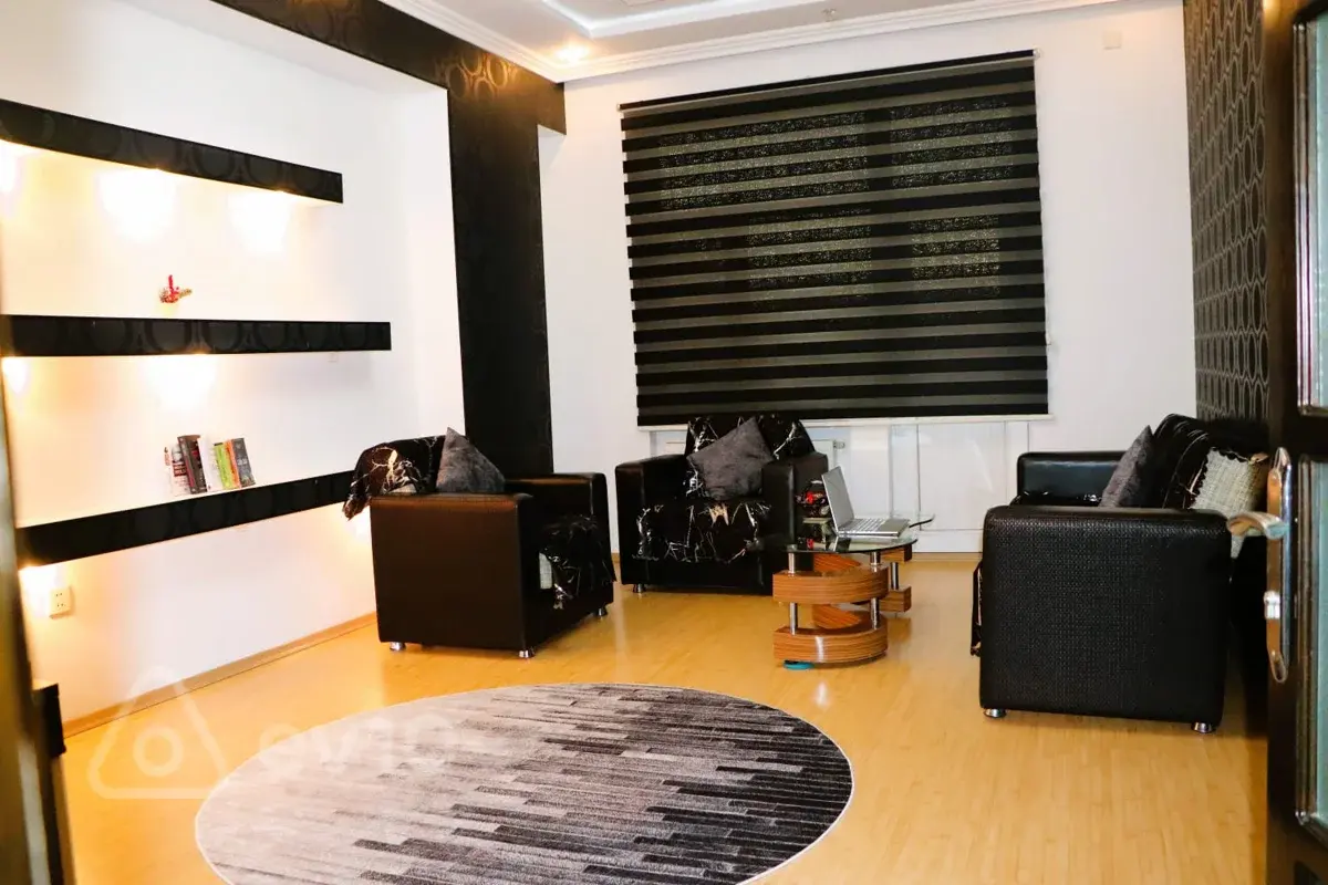 Satılır 3 otaqlı yeni tikili 105 m²