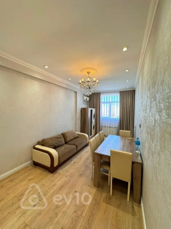 Satılır 2 otaqlı yeni tikili 86 m²