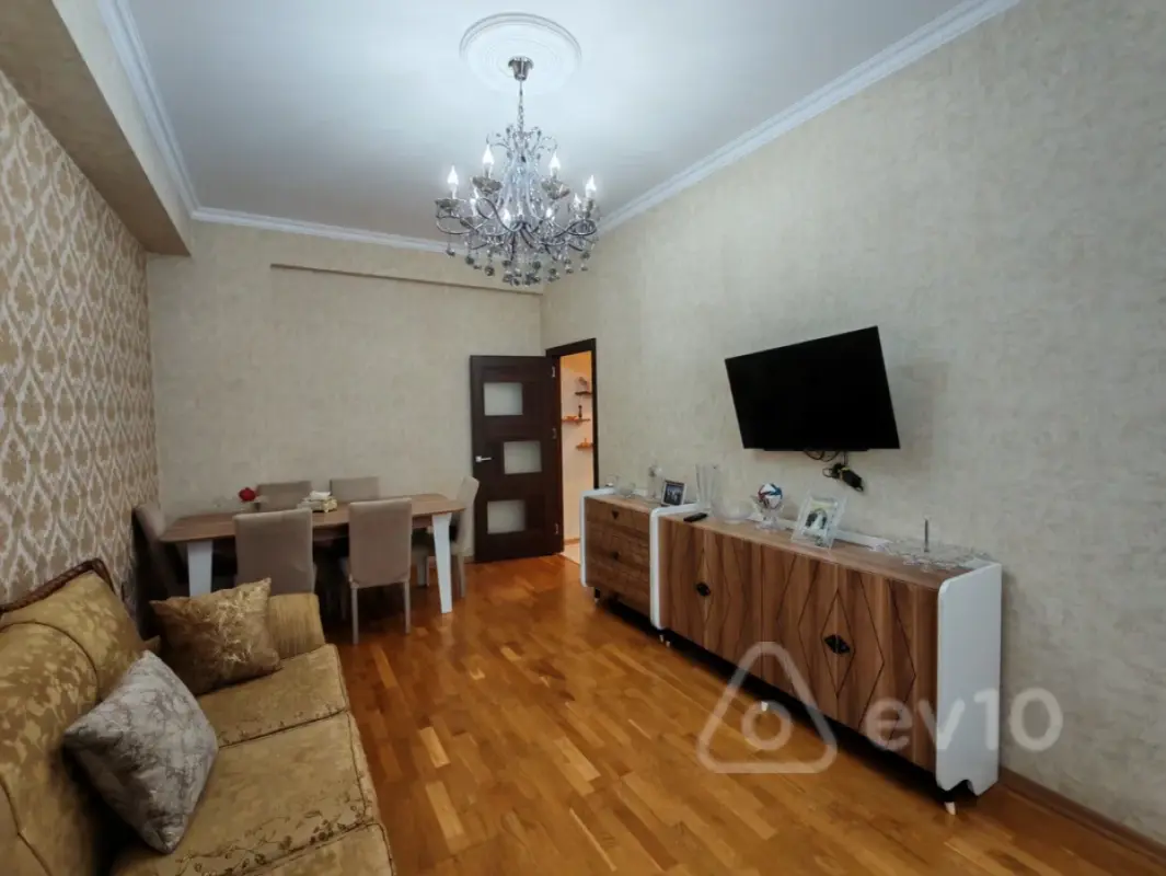 Satılır 2 otaqlı yeni tikili 65 m²