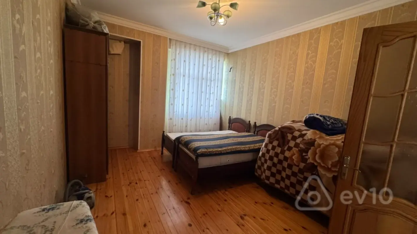 Kirayə verilir 3 otaqlı yeni tikili 114 m²