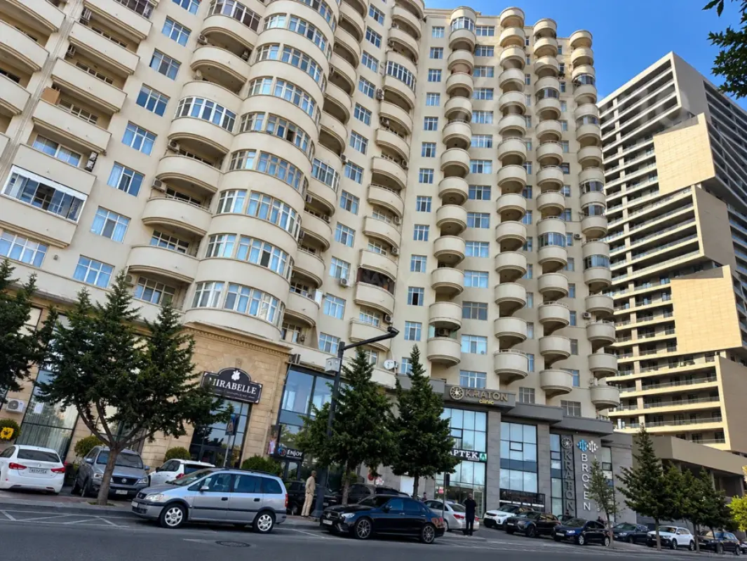 Kirayə verilir 2 otaqlı yeni tikili 90 m²