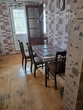 Kirayə verilir 3 otaqlı köhnə tikili 57 m² — Bakı, Nizami 3 otaq 57.00 m²