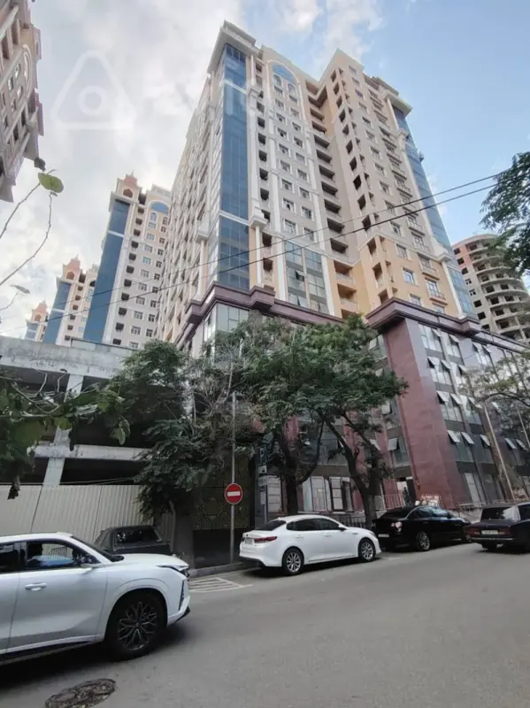 Kirayə verilir 1 otaqlı yeni tikili 41 m²