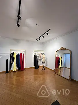 Kirayə verilir 3 otaqlı ofis 100 m² — Bakı, Səbail 3 otaq 100.00 m²