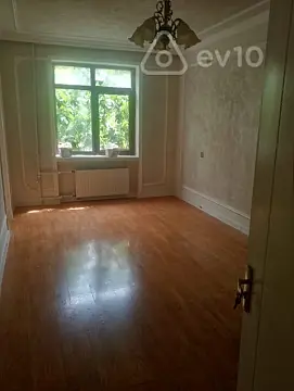 Kirayə verilir 3 otaqlı köhnə tikili 72 m² — Bakı, Xətai 3 otaq 72.00 m²