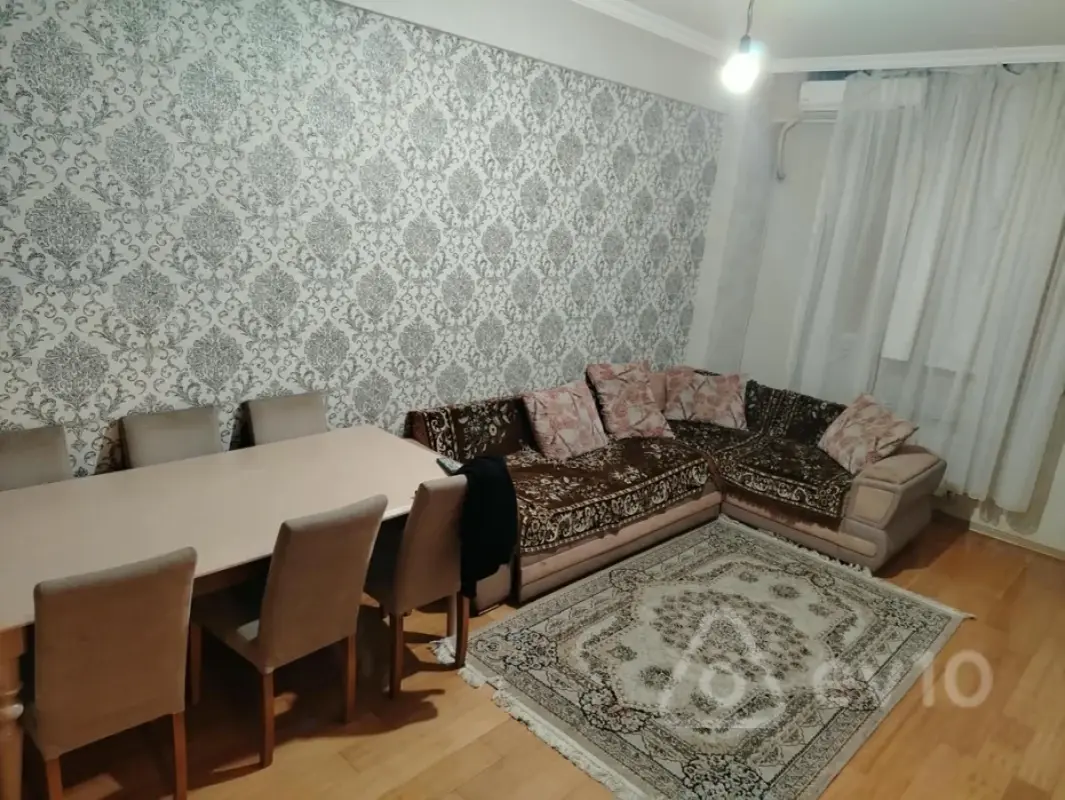 Kirayə verilir 2 otaqlı yeni tikili 65 m²