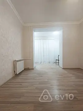 Satılır 1 otaqlı köhnə tikili 35 m² — Bakı, Nizami 1 otaq 35.00 m²
