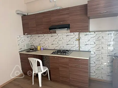 Kirayə verilir 3 otaqlı köhnə tikili 80 m² — Bakı, Binəqədi 3 otaq 80.00 m²