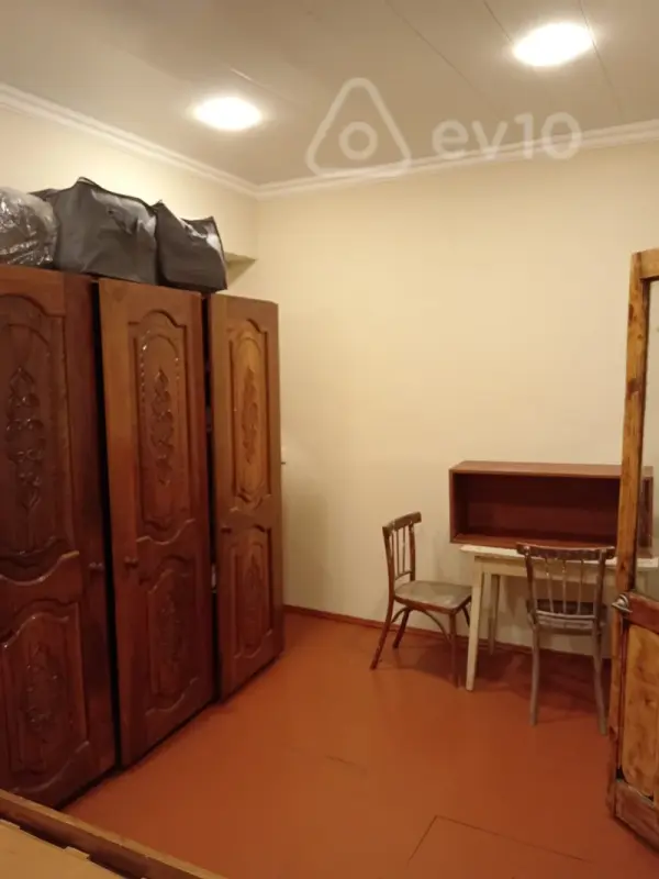 Kirayə verilir 1 otaqlı həyət evi 35 m²