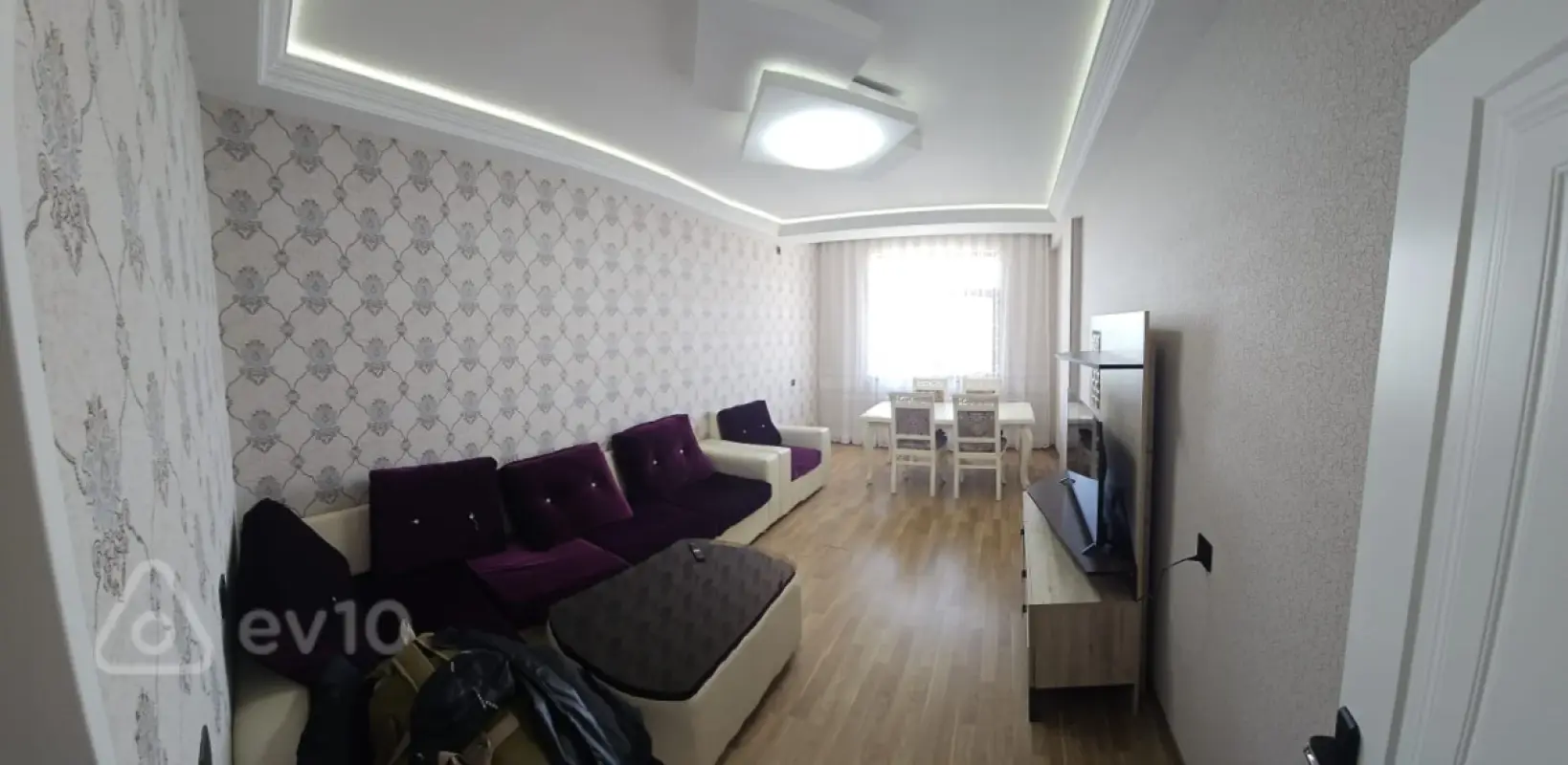 Kirayə verilir 2 otaqlı yeni tikili 75 m²