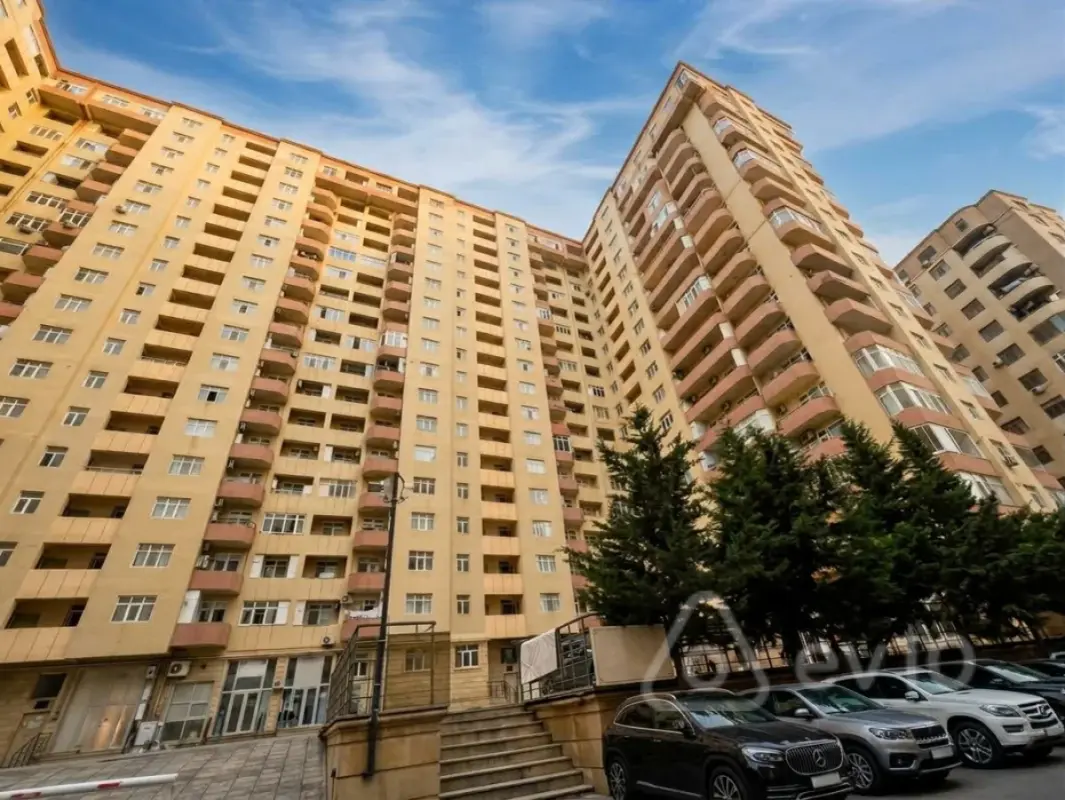 Satılır 2 otaqlı yeni tikili 54 m²