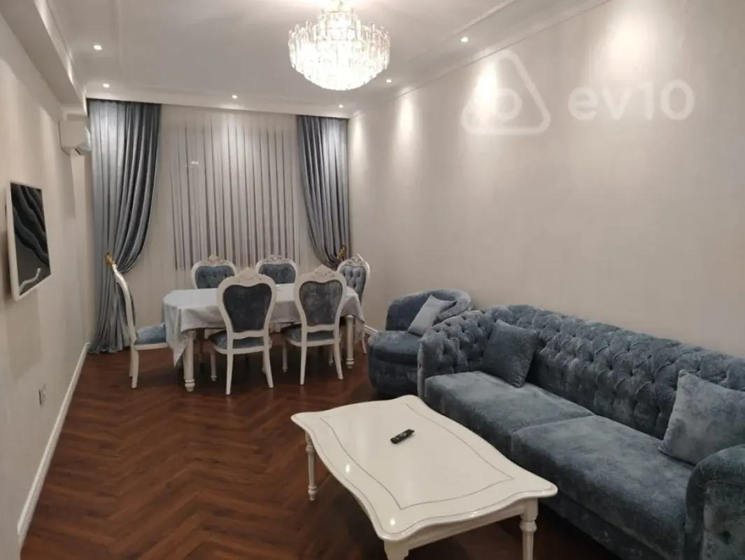 Satılır 2 otaqlı yeni tikili 95.7 m²