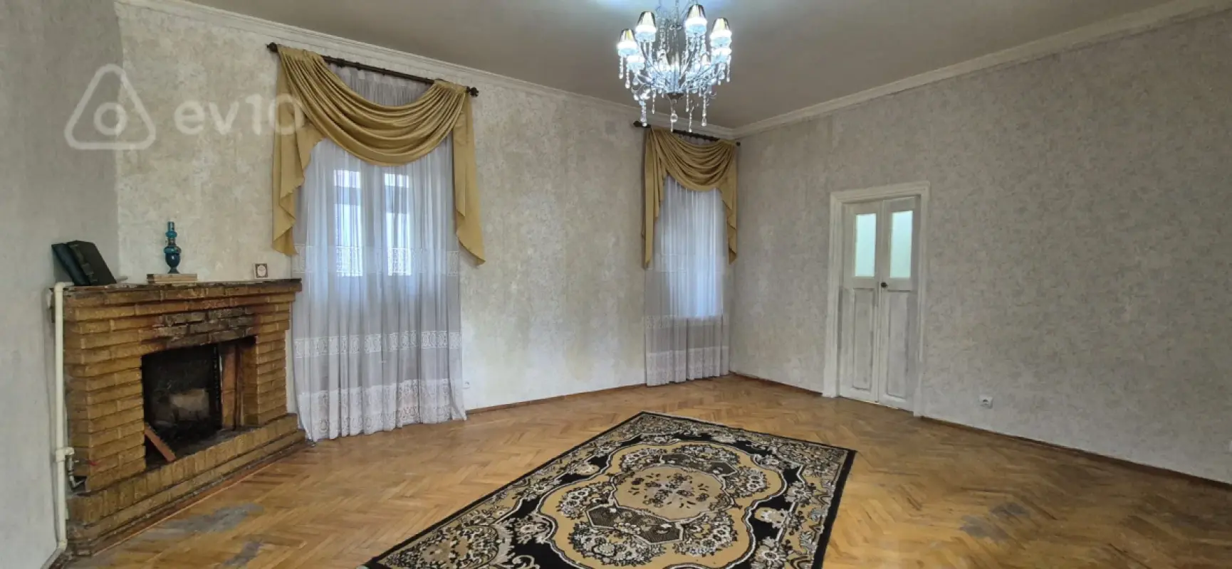 Satılır 3 otaqlı köhnə tikili 70 m²