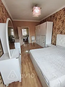 Kirayə verilir 2 otaqlı köhnə tikili 65 m² — Bakı, Binəqədi 2 otaq 65.00 m²