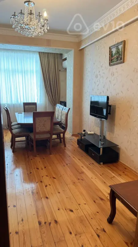 Kirayə verilir 3 otaqlı yeni tikili 120 m²
