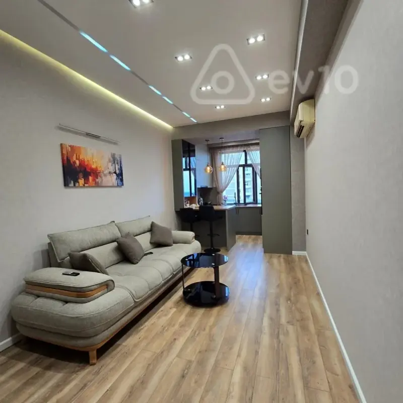 Kirayə verilir 2 otaqlı yeni tikili 60 m²