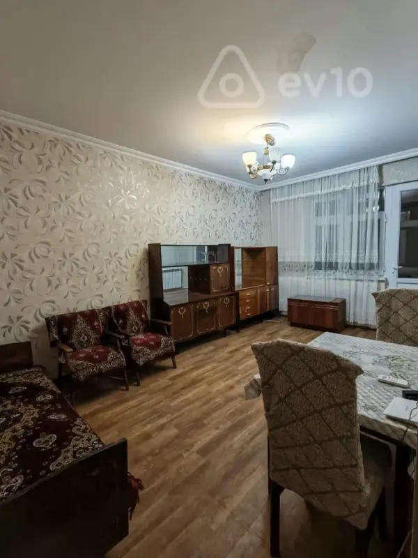 Kirayə verilir 2 otaqlı yeni tikili 55 m²