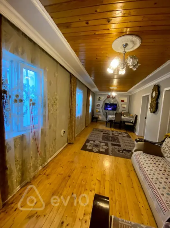Satılır 3 otaqlı həyət evi 100 m²