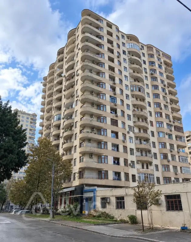 Satılır 2 otaqlı yeni tikili 68 m²