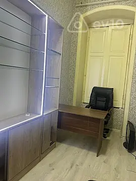Kirayə verilir 1 otaqlı ofis 27 m² — Bakı, Səbail 1 otaq 27.00 m²