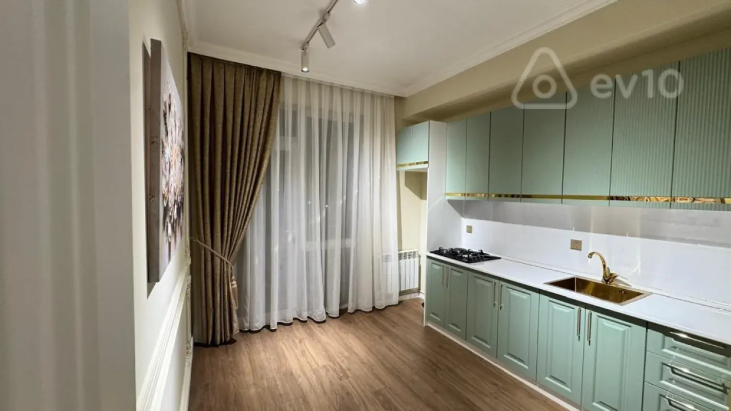 Satılır 2 otaqlı yeni tikili 77 m²