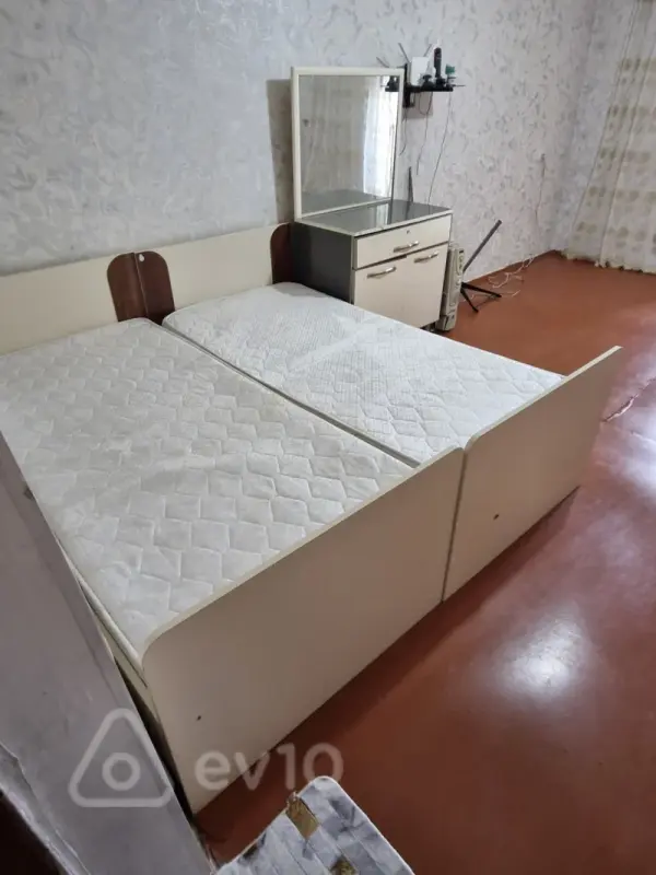 Kirayə verilir 1 otaqlı köhnə tikili 20 m²