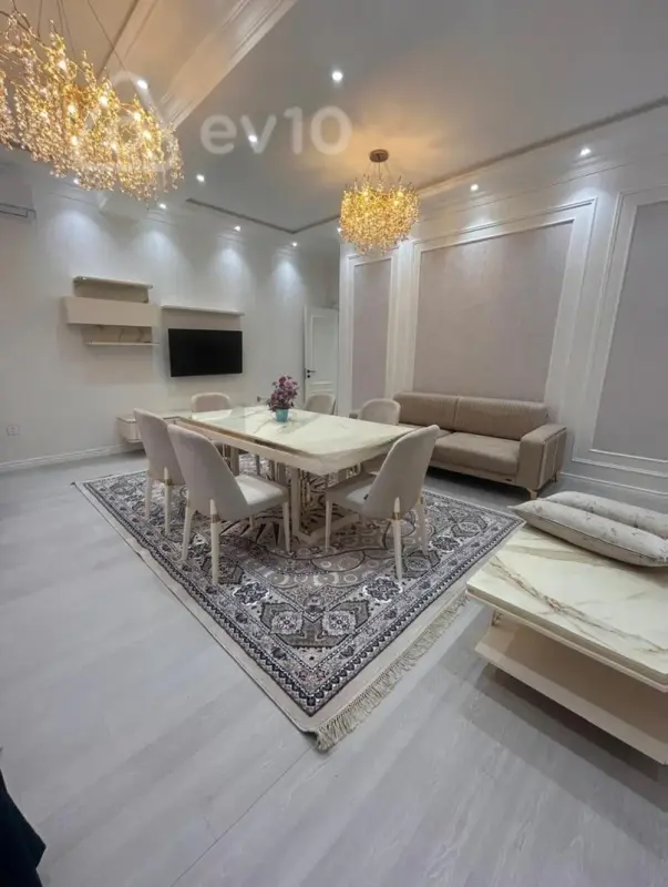 Kirayə verilir 3 otaqlı yeni tikili 130 m²
