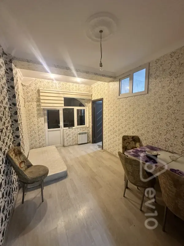 Kirayə verilir 3 otaqlı yeni tikili 60 m²