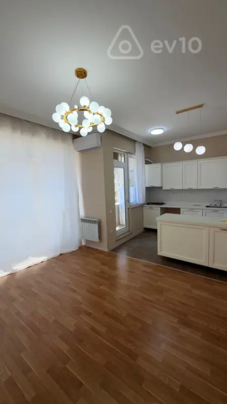 Satılır 2 otaqlı yeni tikili 53 m²