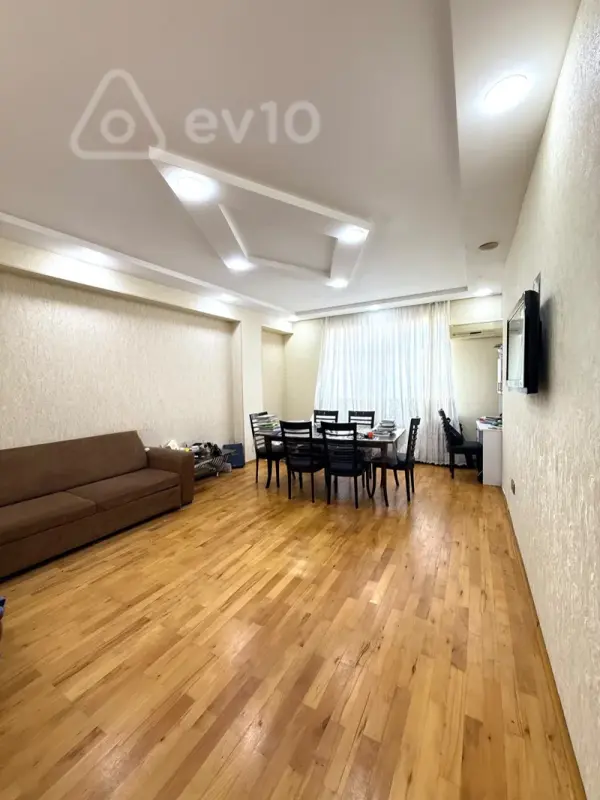 Satılır 2 otaqlı yeni tikili 78 m²