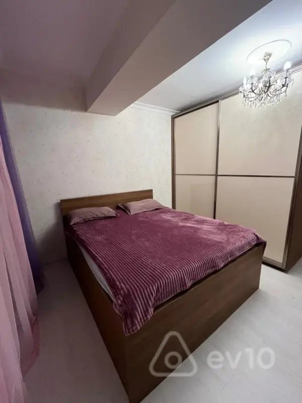 Kirayə verilir 3 otaqlı yeni tikili 82 m²