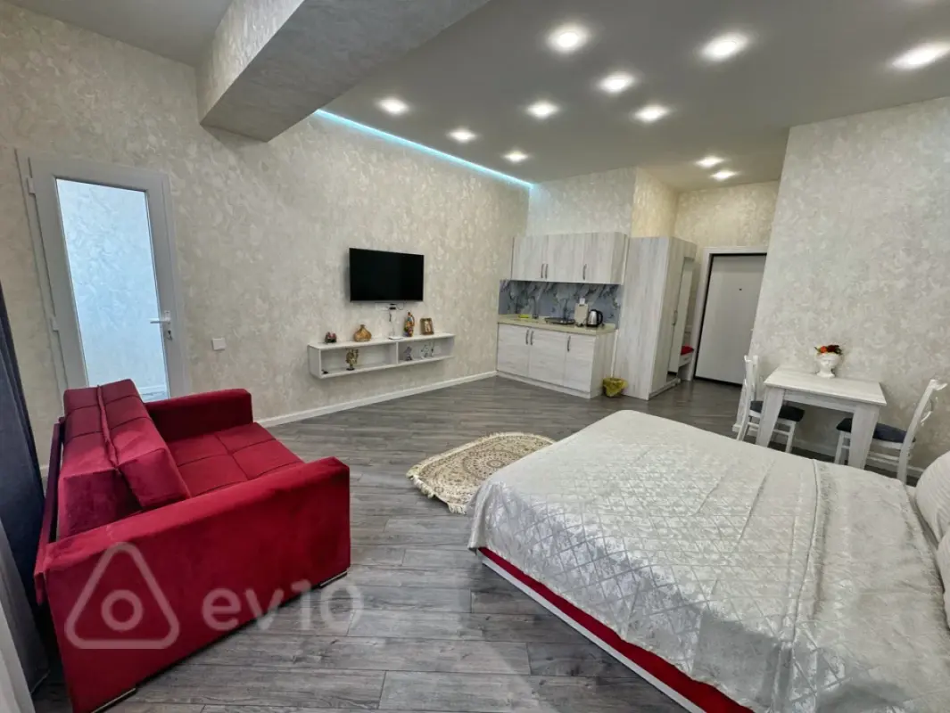 Kirayə verilir 1 otaqlı yeni tikili 45 m²