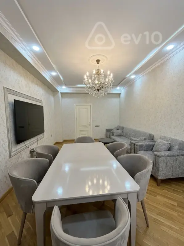 Kirayə verilir 2 otaqlı yeni tikili 80 m²