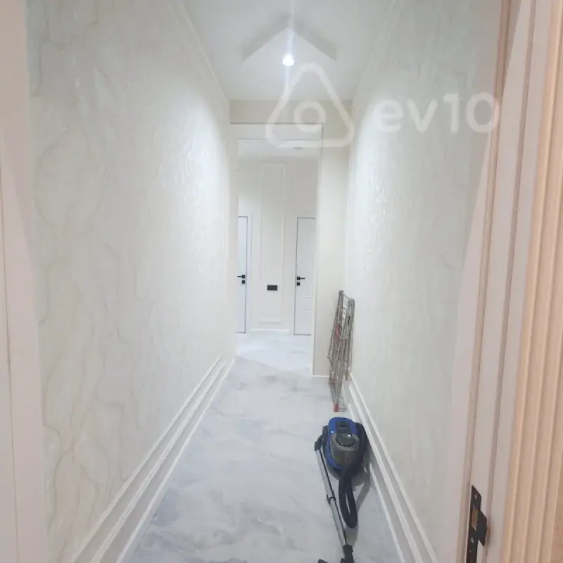 Kirayə verilir 2 otaqlı yeni tikili 96 m²