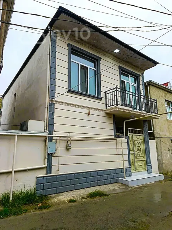 Satılır 4 otaqlı yeni tikili 160 m²