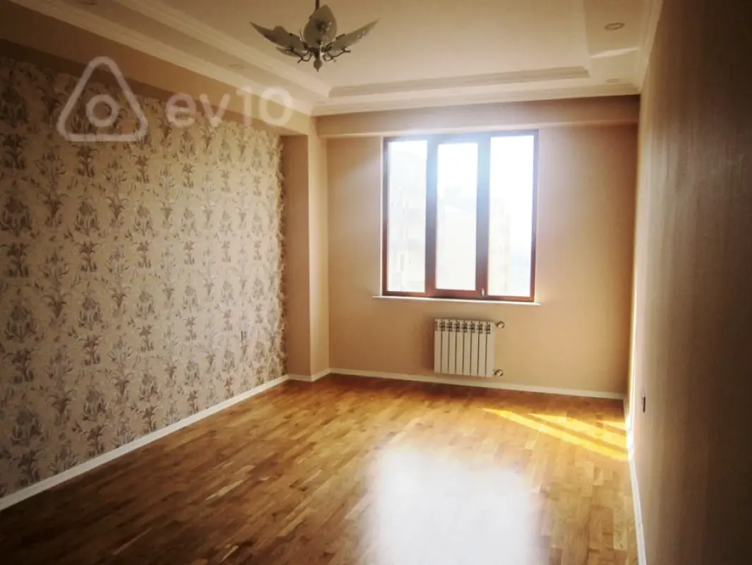Kirayə verilir 2 otaqlı yeni tikili 69 m²