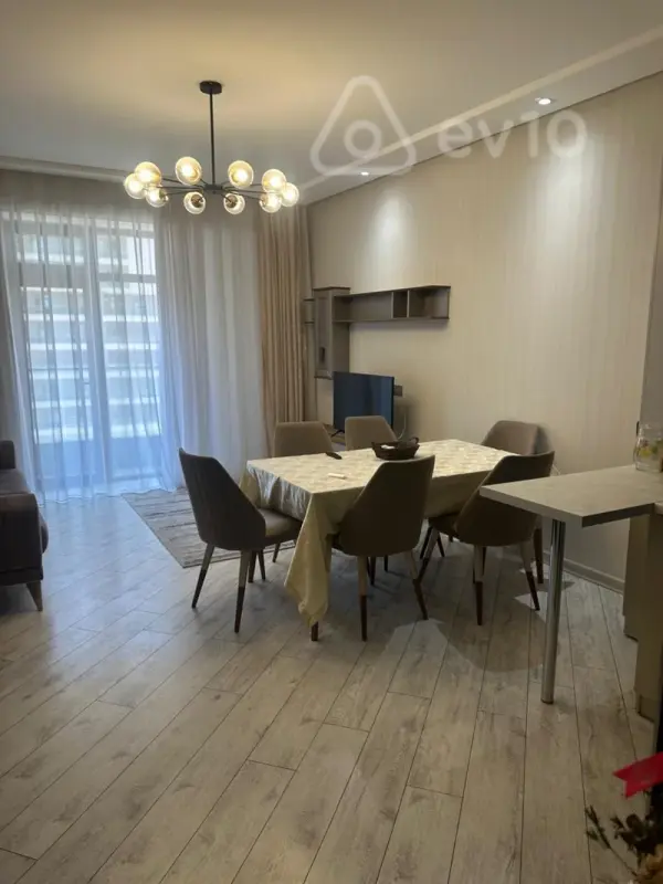 Kirayə verilir 2 otaqlı yeni tikili 90 m²