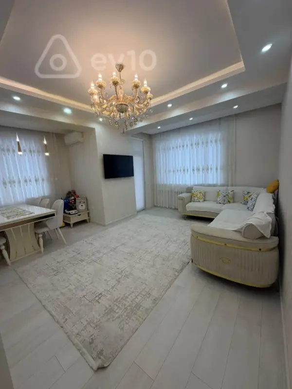 Kirayə verilir 2 otaqlı yeni tikili 85 m²