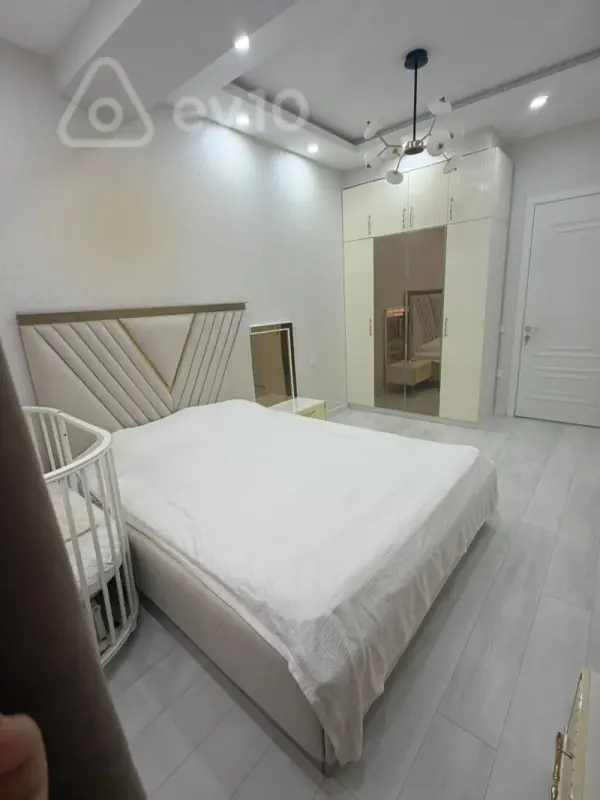 Kirayə verilir 2 otaqlı yeni tikili 85 m²