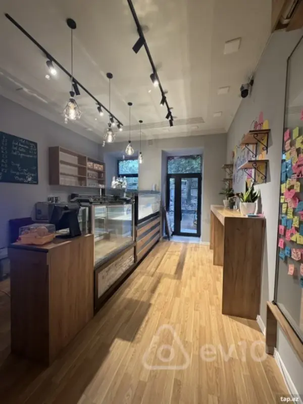 Satılır mənzil 60 m²