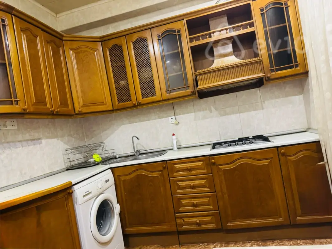 Kirayə verilir 3 otaqlı yeni tikili 88 m²